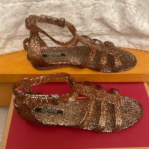 Cooperative Jelly Shoes